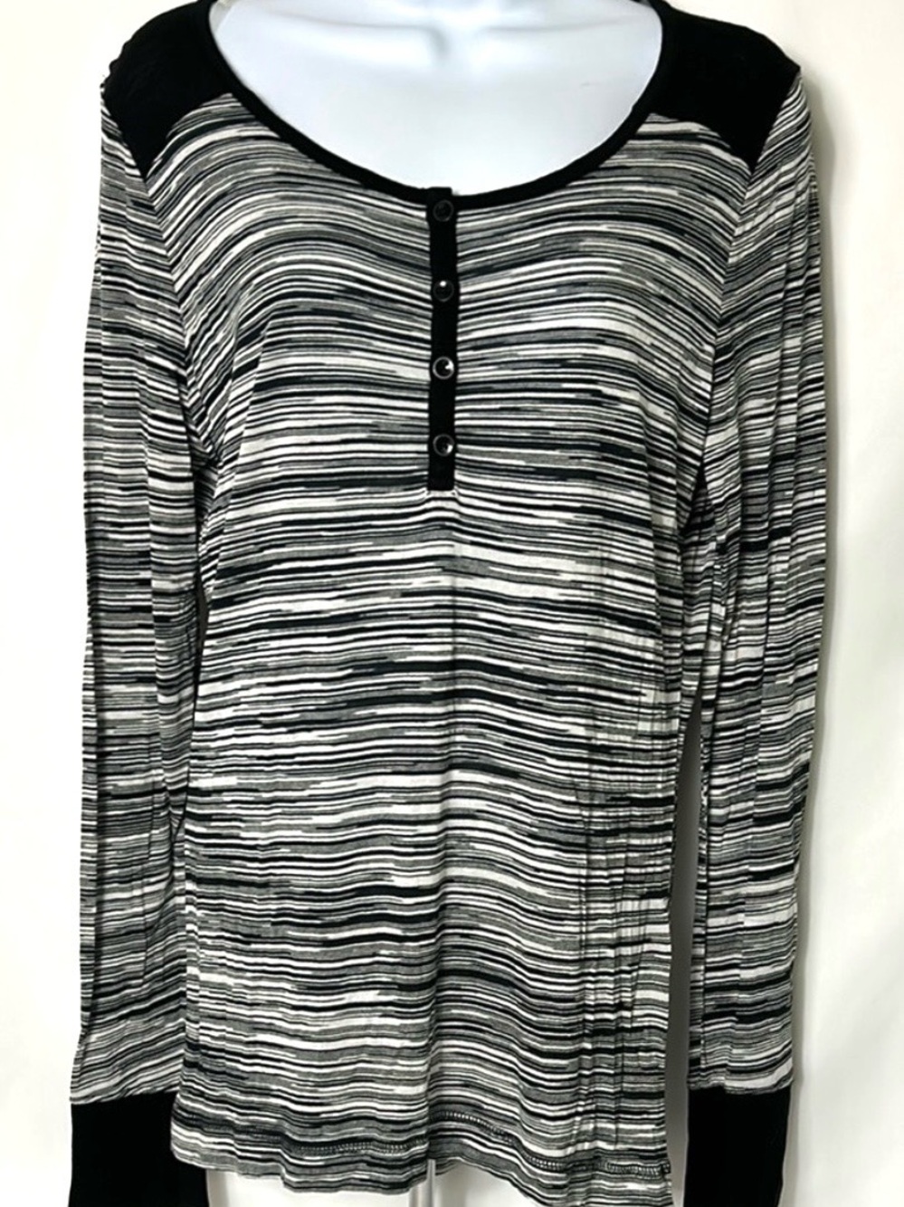 Jones New York Black and White Long Sleeve Button Down Shirt Lightweight Size M
